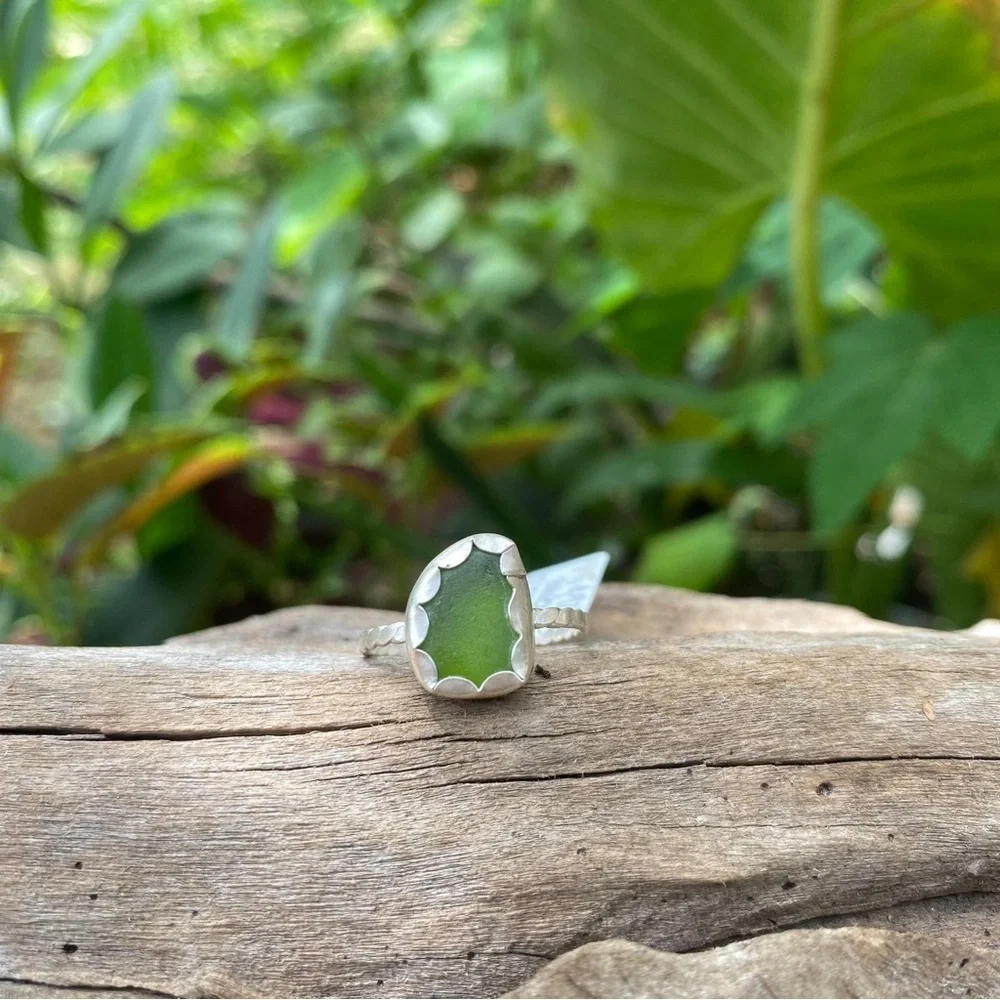 Lime green sea glass natural tumbled sea glass sterling & fine silver - Picture 3 of 3